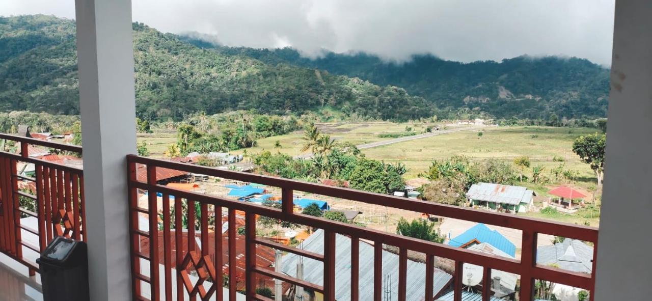 Bintang Bungalow Tour & Travel Kelimutu Esterno foto