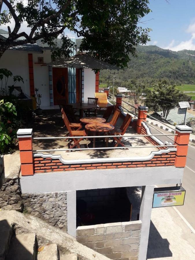 Bintang Bungalow Tour & Travel Kelimutu Esterno foto